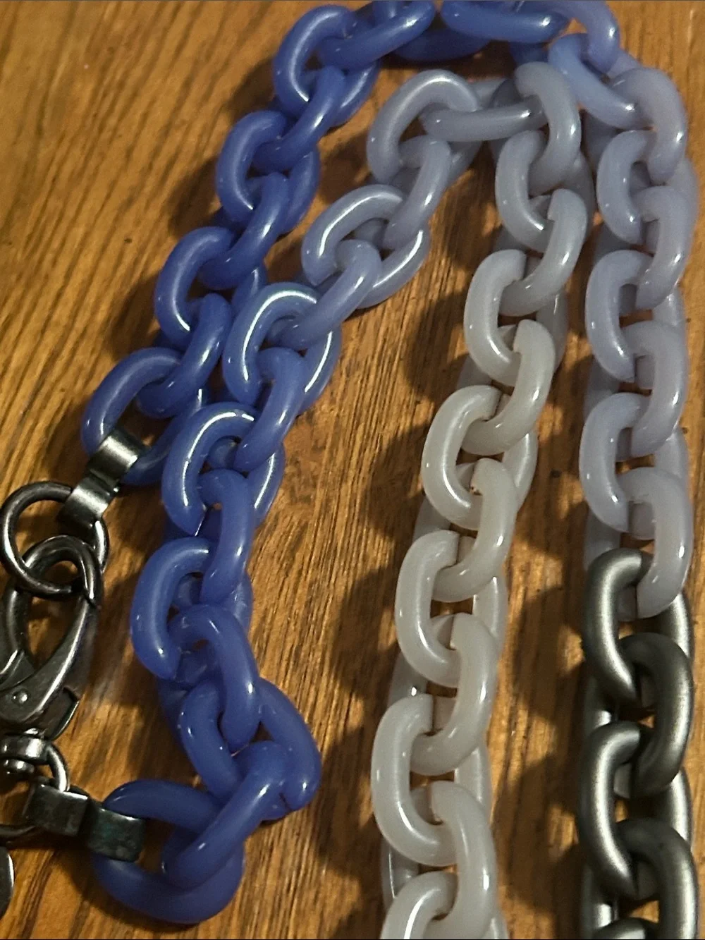 Gradient Resin PONO Italian chain necklace in Pink, Blue, Gray
